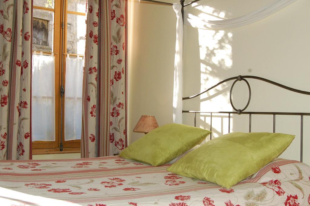 Hotel Du Donjon Aulnay  Номер фото